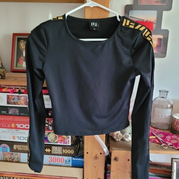 LF Los Angeles 2 piece crop top legging stretchy black and yellow suit -XS - Picture 3 of 7